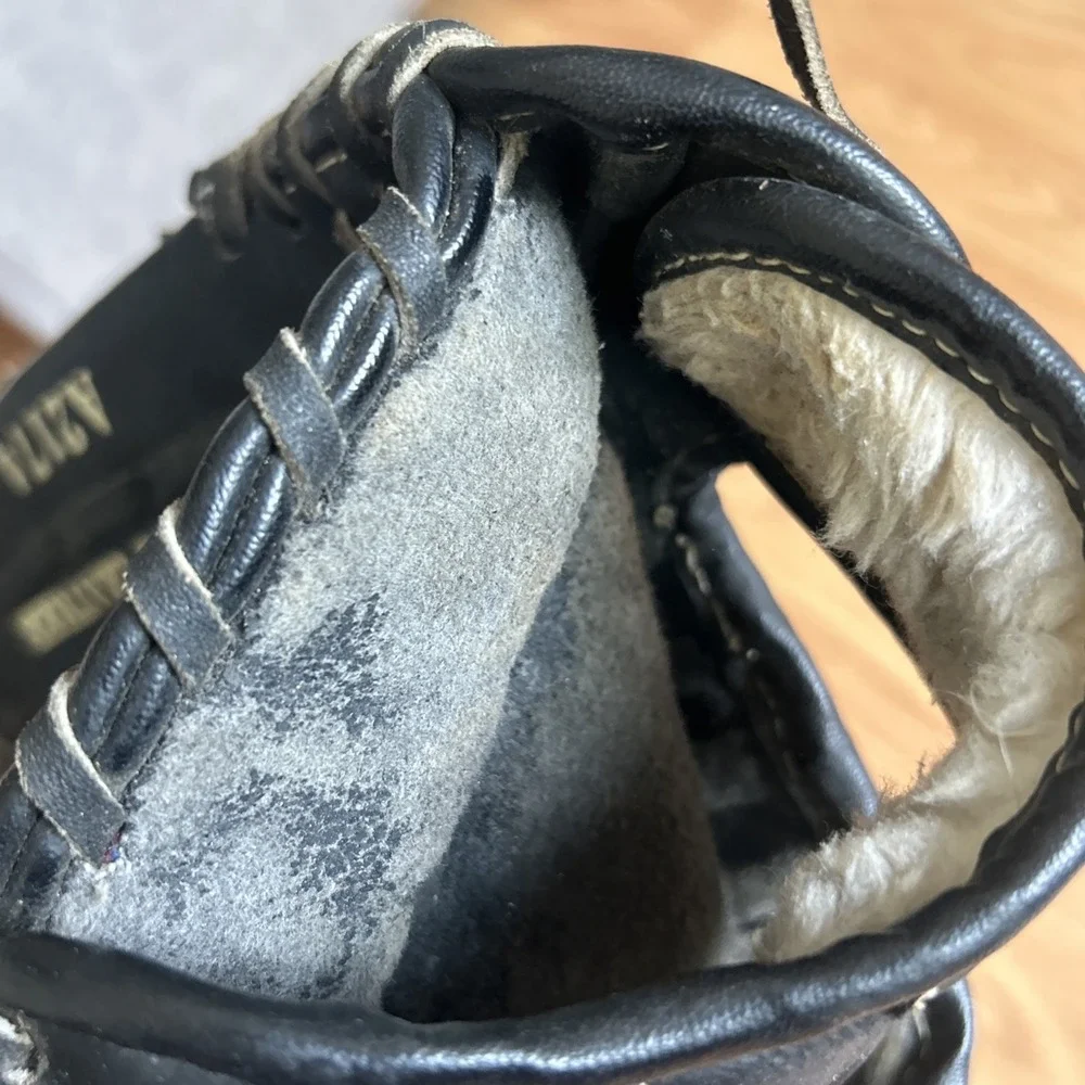 Wilson Signature Model A2174 Black Leather Baseball Glove Kevin McReynolds RHT